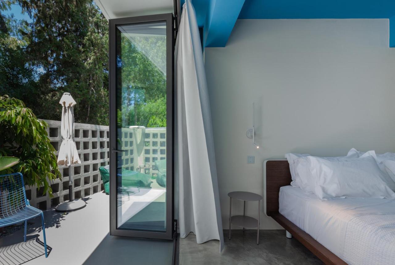 Adrop Pool Suites Paphos Luaran gambar